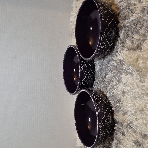 3 Temptation Bowels (Microwave &Oven safe) - Picture 2 of 4